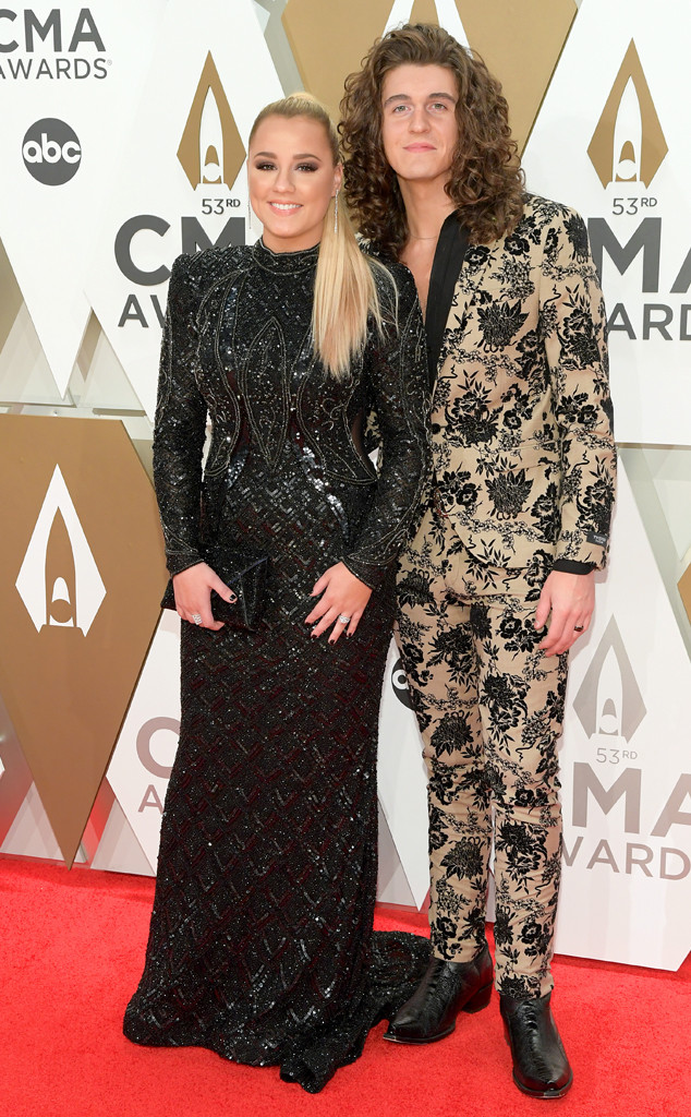 Gabby Barrett, Cade Foehner, 2019 CMA Awards, Red Carpet Fashion, Couples